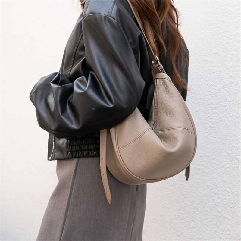 Leather Work Handbags - Bolsa de ombro BURMINSA de couro